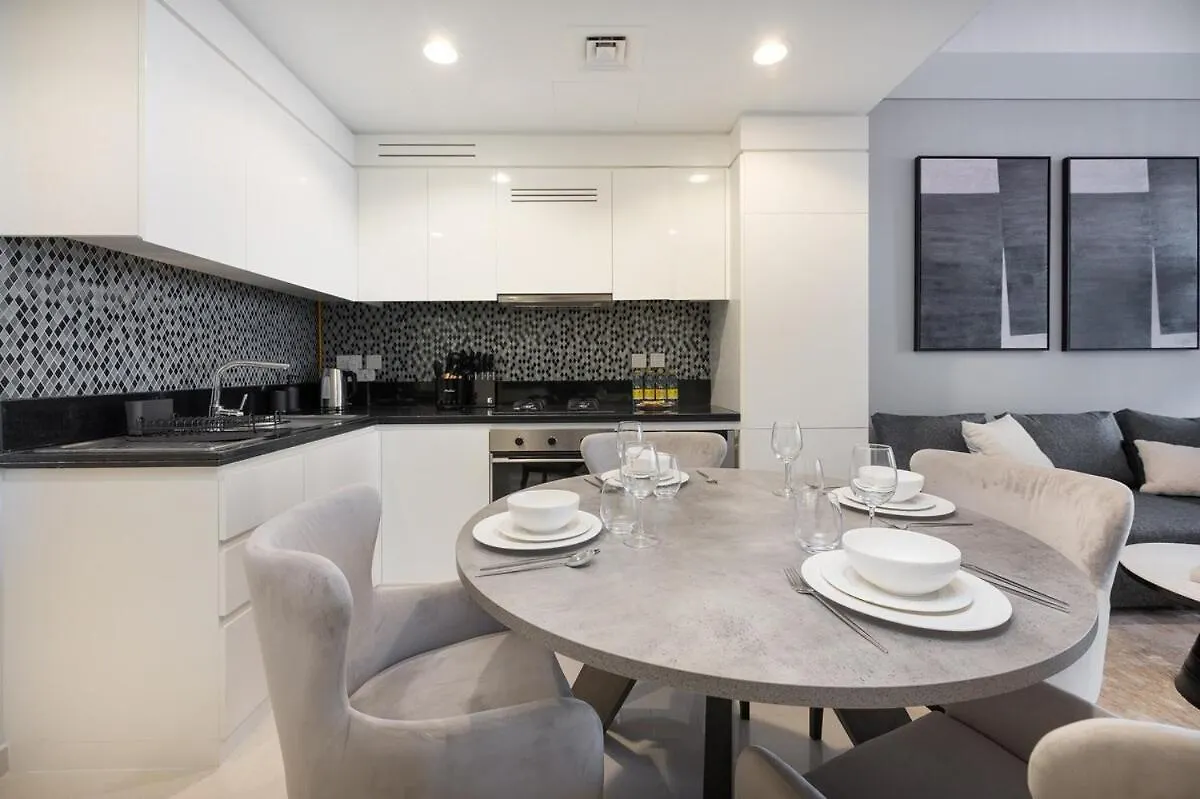 Stunning 2Br With Amazing Views In Business Bay Διαμέρισμα Ντουμπάι